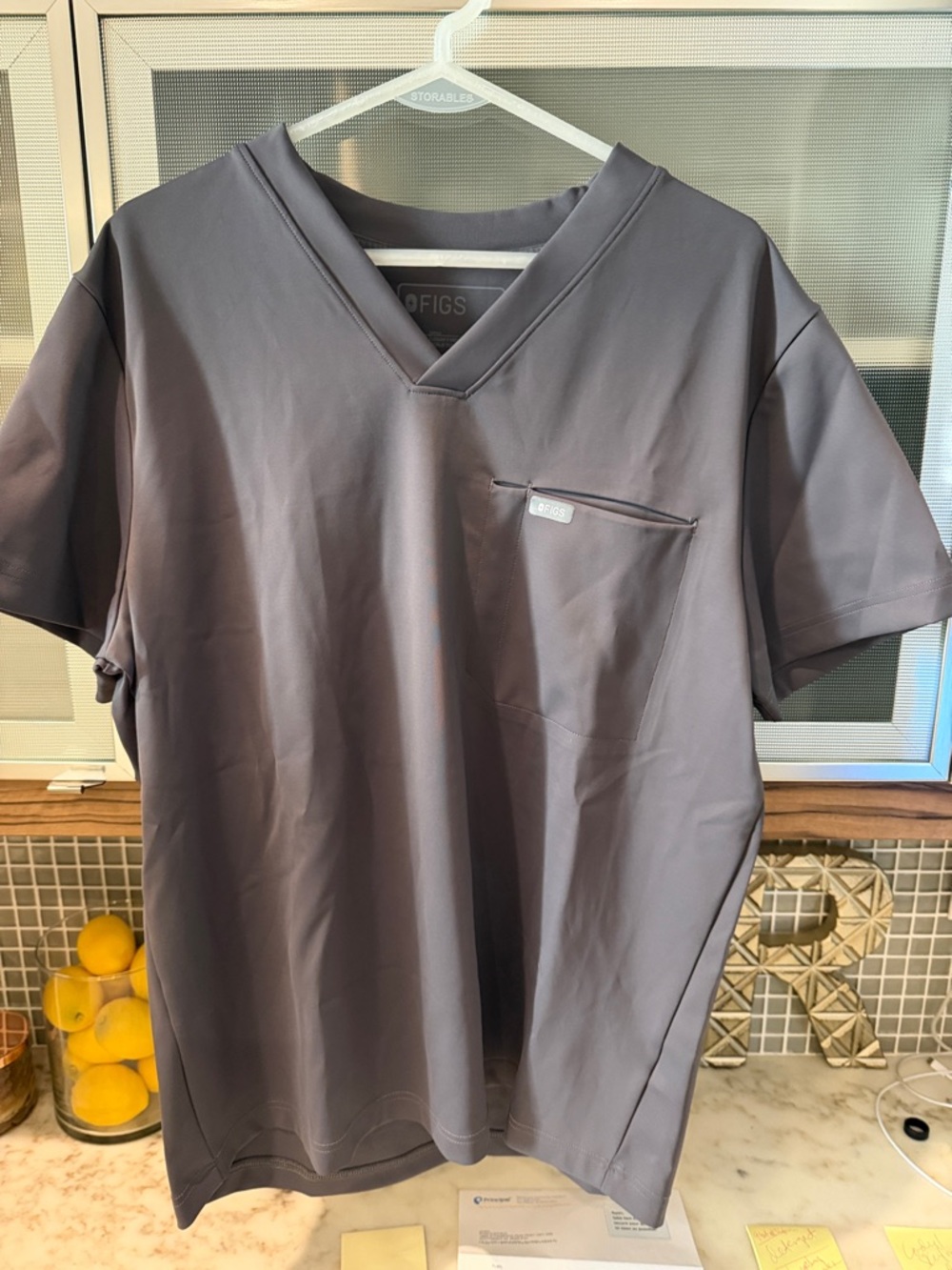 Figs Men’s V-Neck Scrub Top in Charcoal Gray